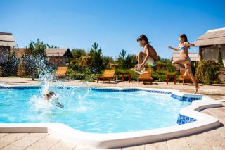 DWTN Residences Amenities - Family Pool & Lap Pool
